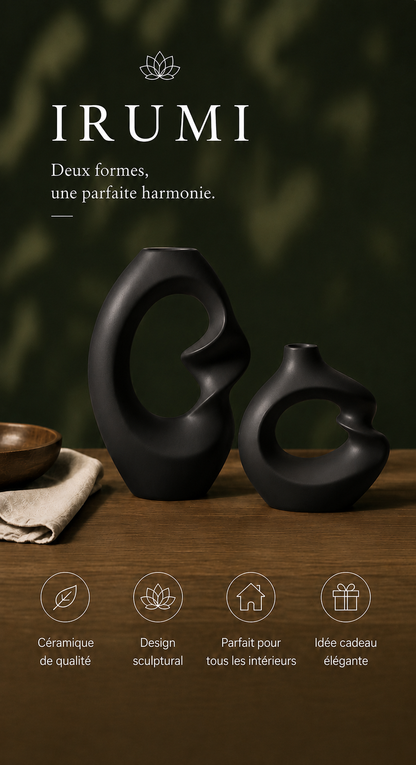 Vases décoratifs Irumi en céramique noire au design sculptural pour une décoration zen, moderne et minimaliste.
