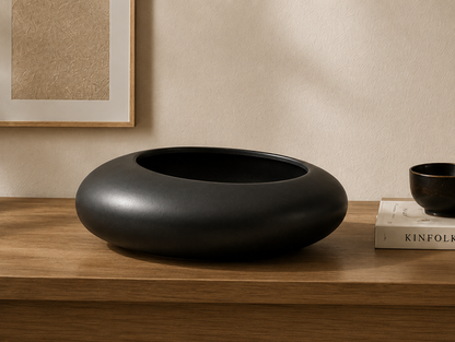 Vase Nami en céramique noire – 26 cm