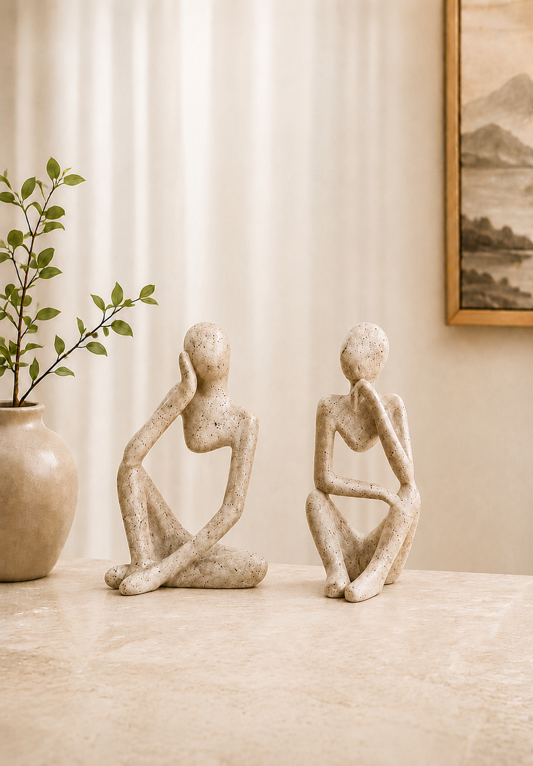 Lot de 2 statuettes Shizuka en résine sable – 12,5 cm